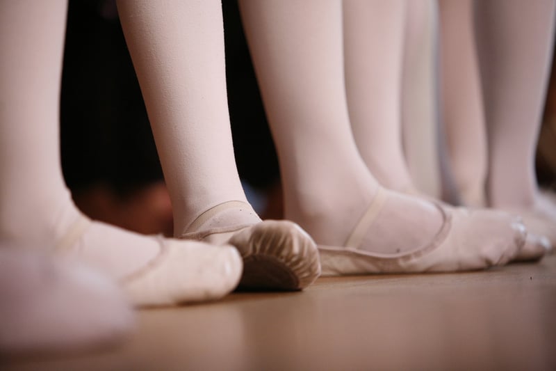 Booty Barre Image